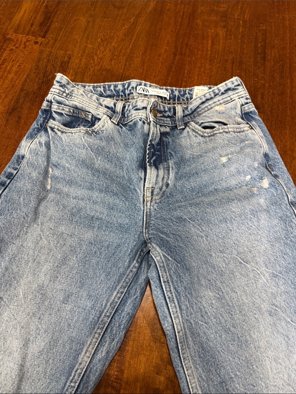 Zara Slightly High Rise Distressed Ripped Jeans size 4 - Picture 6 of 13